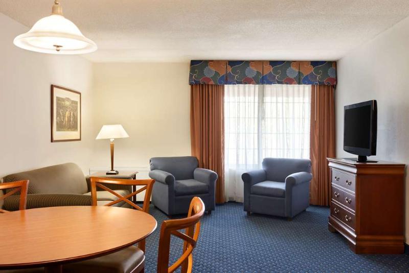 Country Inn & Suites By Radisson, Fredericksburg, Va Exterior foto